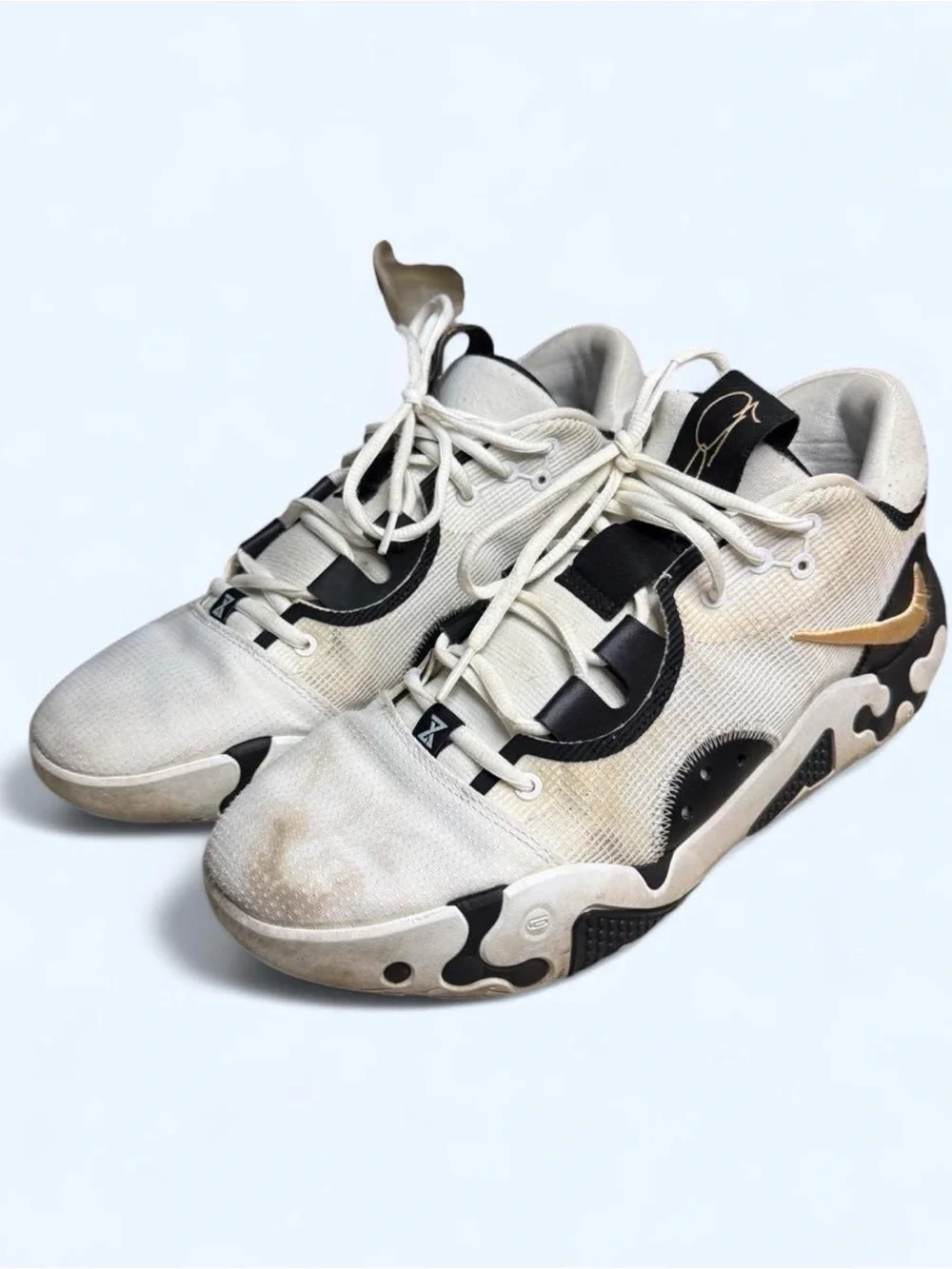 Nike Men's PG 6 White and Black Sneakers with Gold Swoosh